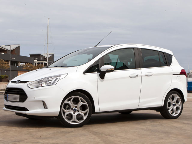 ford b-max bianca