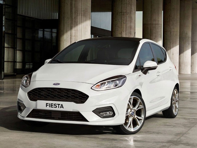 utilitaria ford fiesta